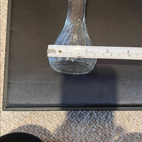 Vases - Picture 6 of 6